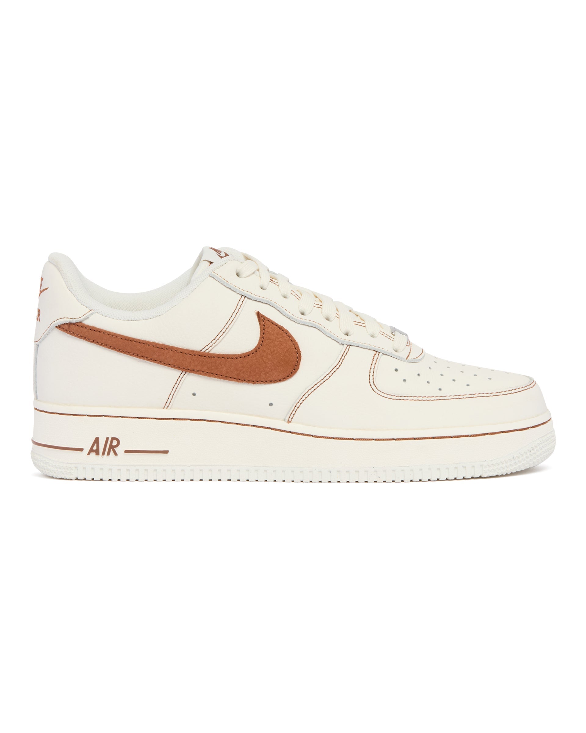 White Air Force 1 07 Lv8 Sneakers Nike – Гарантія оригінальності – вид ззаду