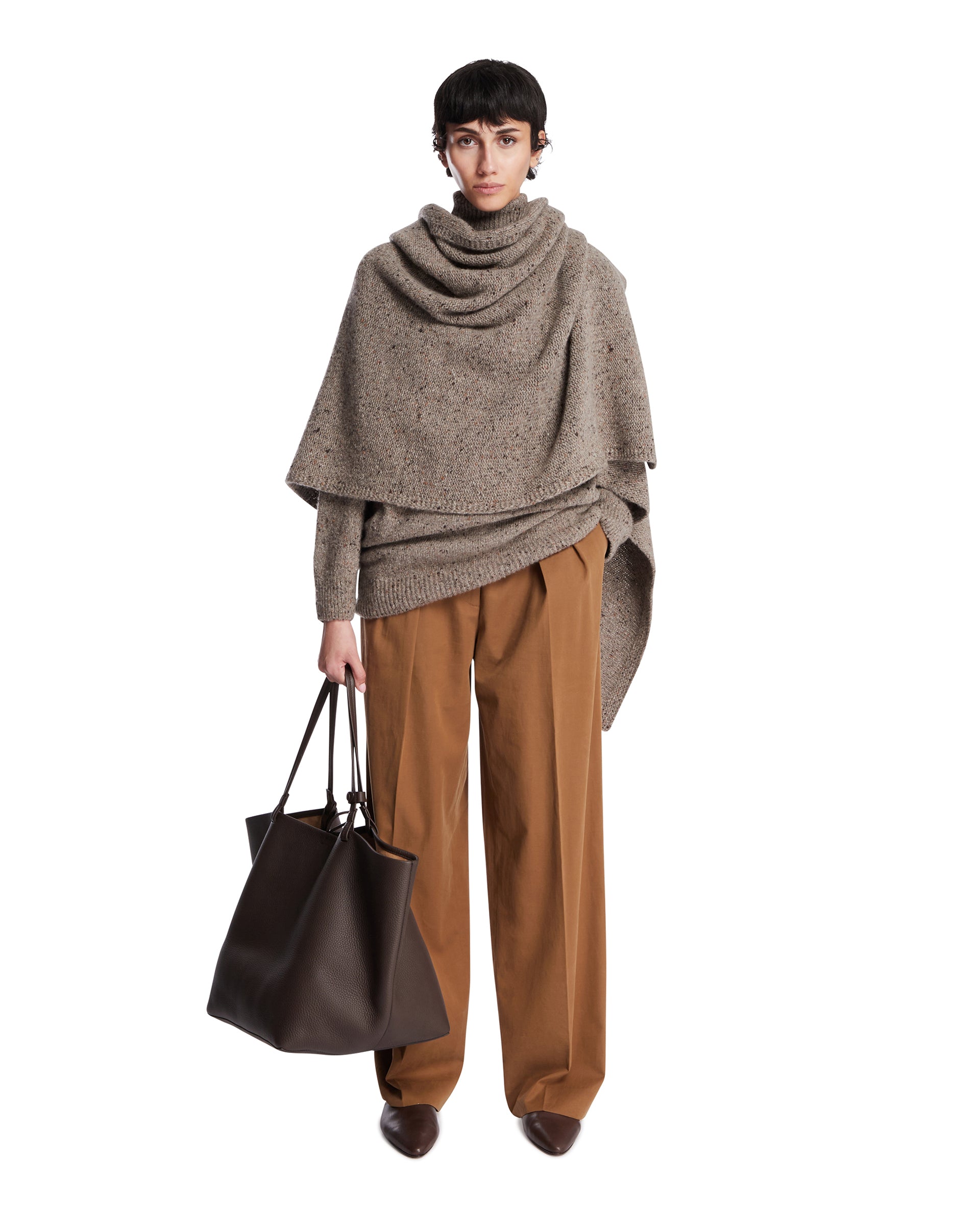 Beige Mirai Cashmere Turtleneck Sweater The row – Гарантія оригінальності – детальний вид