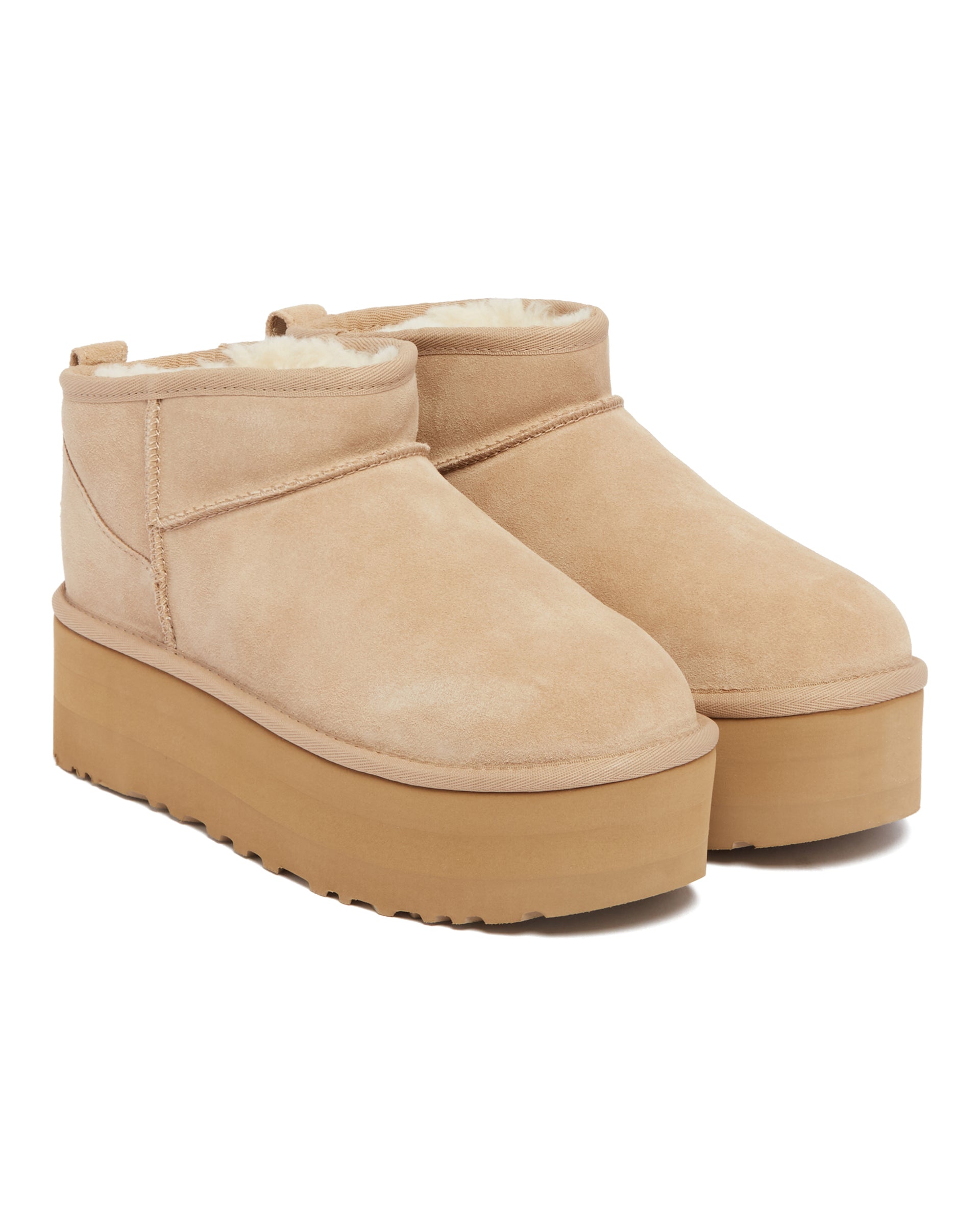 Оригінальна Beige Classic Ultra Mini Platform Boots Ugg – детальний вид