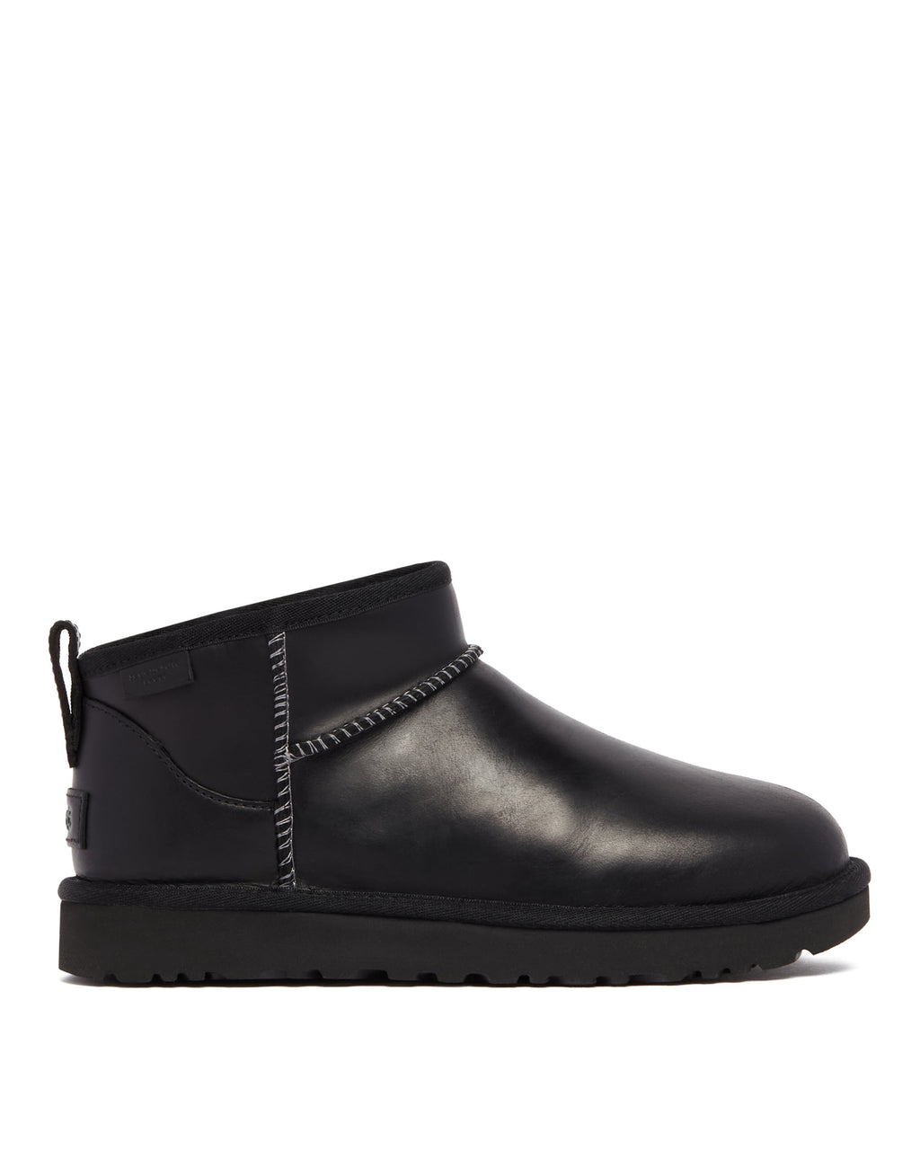 Оригінальна Black Classic Ultra Mini Leather Regenerate Boots Ugg – боковий вид