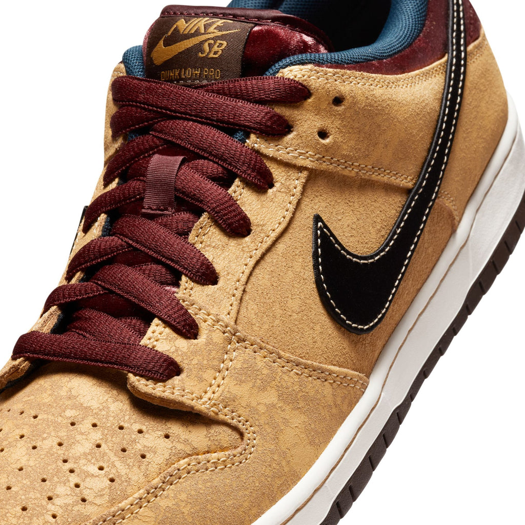 Оригінальна Mens Dunk Low City Of Cinema Shoes Nike – збільшений вид