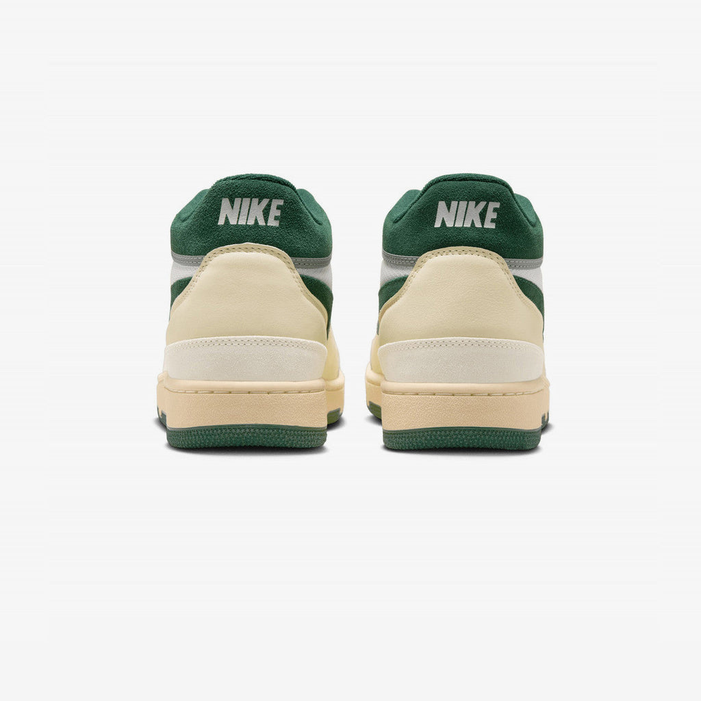 Attack Nike оригінал – Купити в Україні – детальний вид