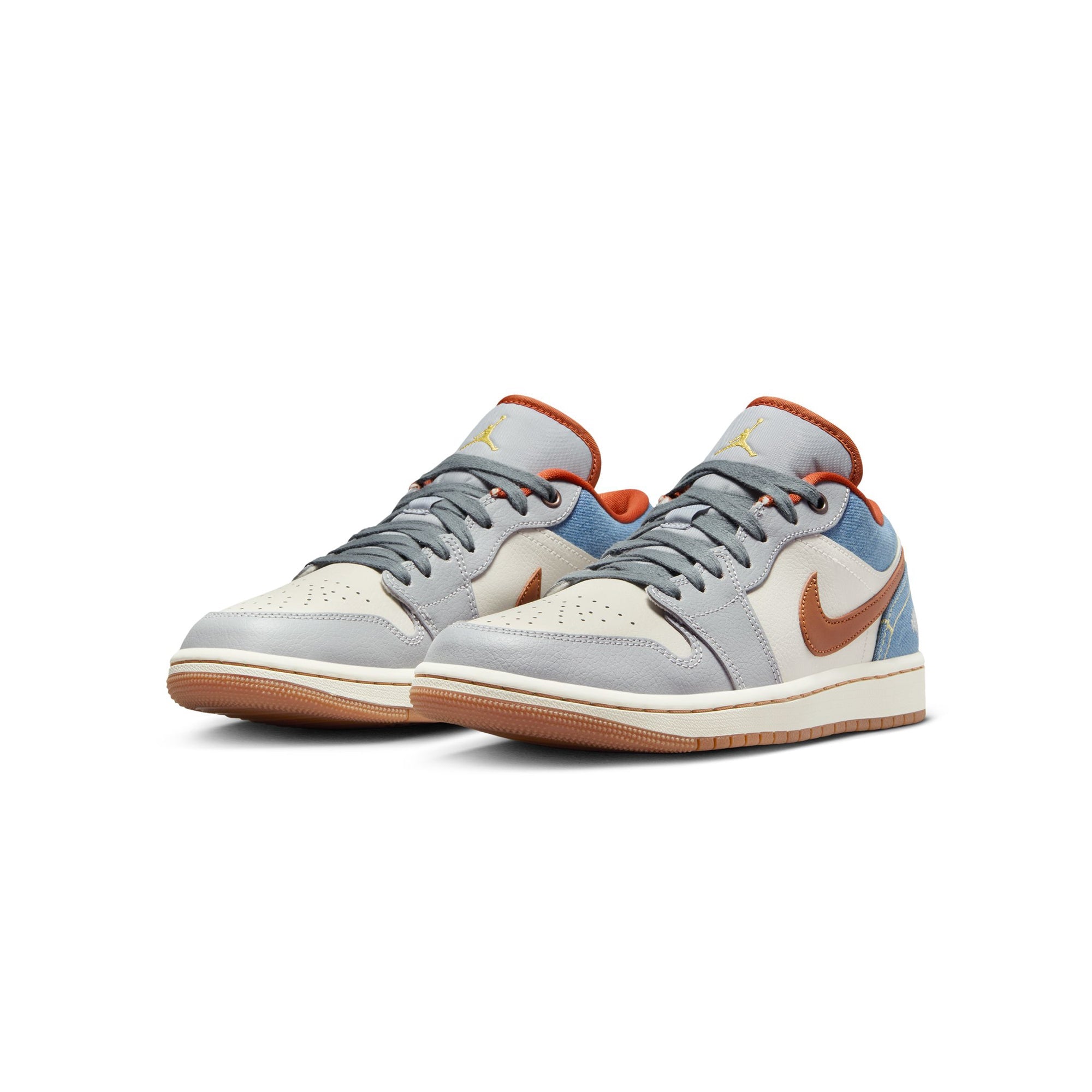 1 Womens Low Shoes Air jordan оригінал – Купити в Україні – вид ззаду