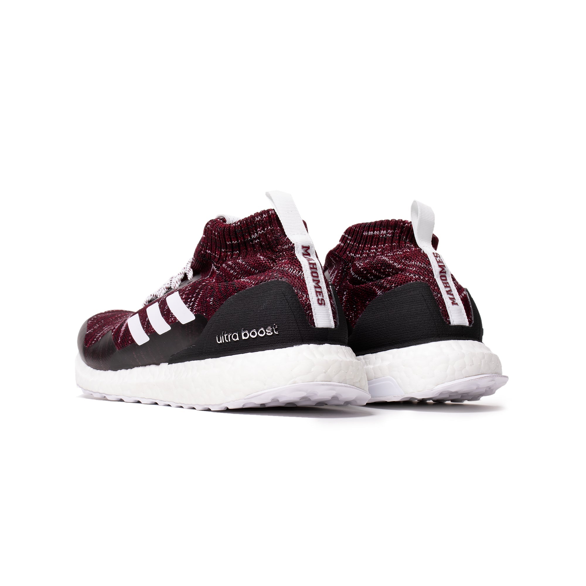 Оригінальна Men Ultraboost Dna MID X Pe Red Shoes Adidas – детальний вид