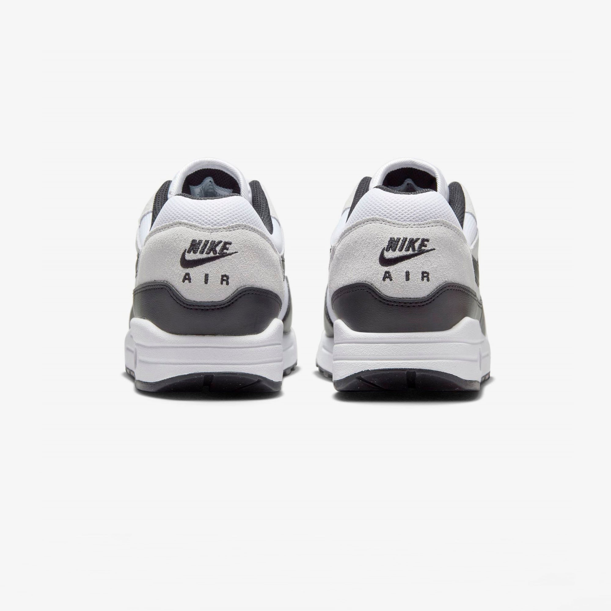 Оригінальна Air Max 1 Essential Nike – детальний вид