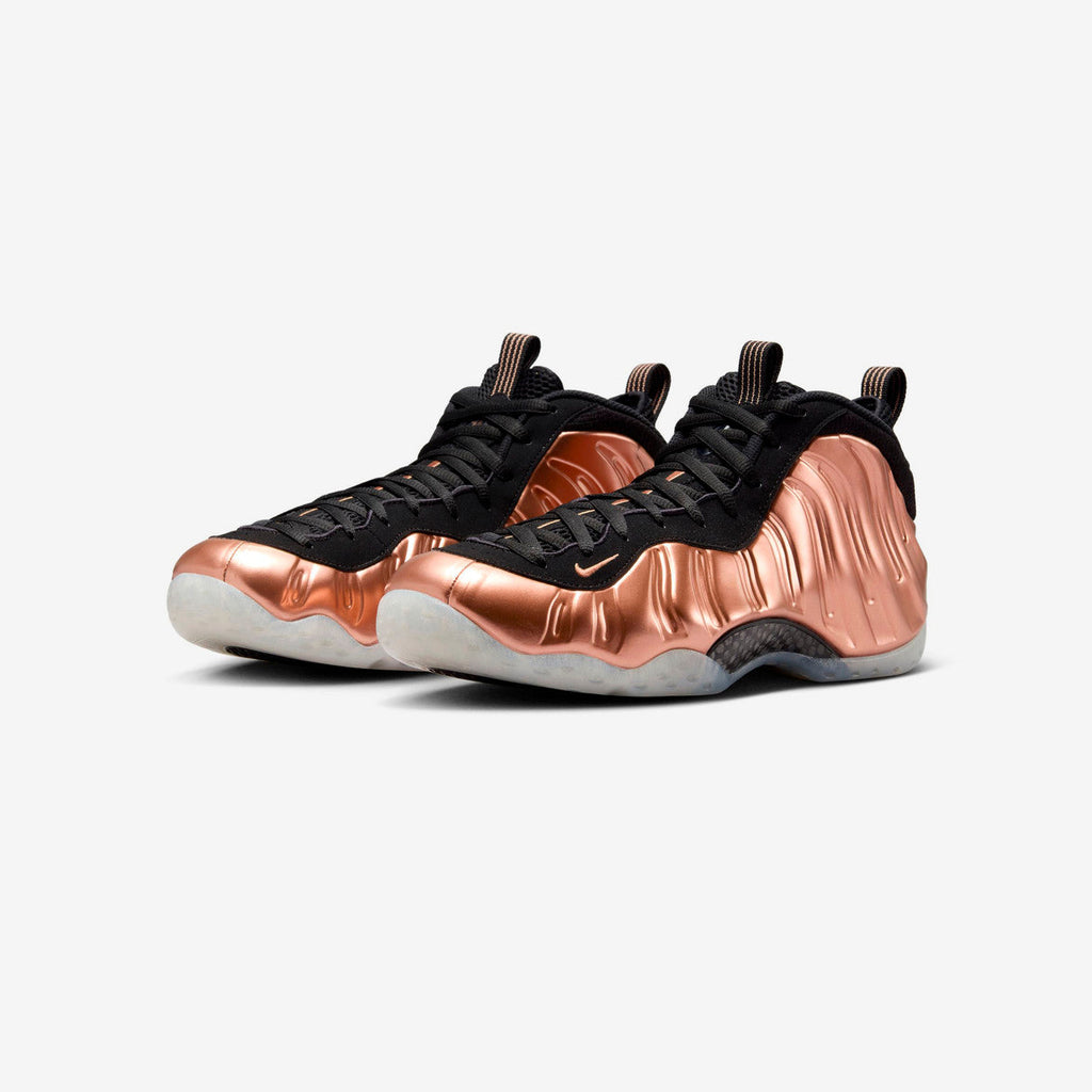 Оригінальна Air Foamposite One Nike – вид ззаду