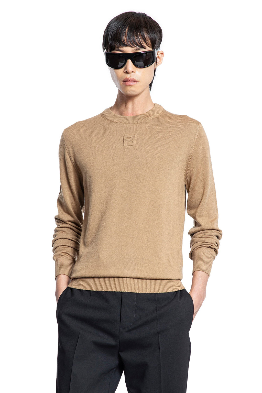 Sweater In Wool Fendi – Гарантія оригінальності – боковий вид