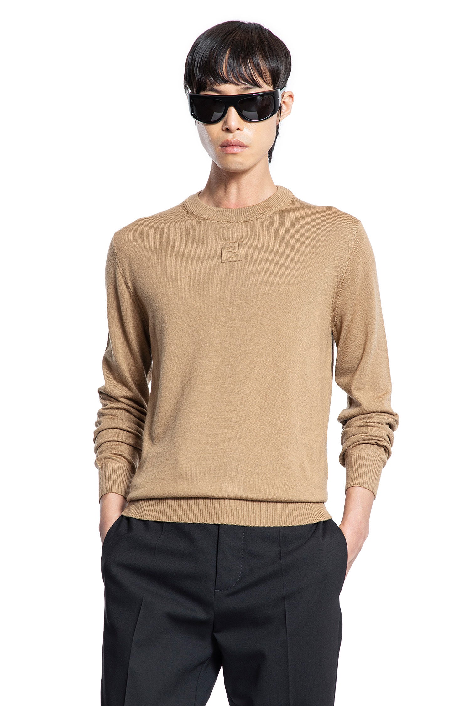 Sweater In Wool Fendi – Гарантія оригінальності – боковий вид