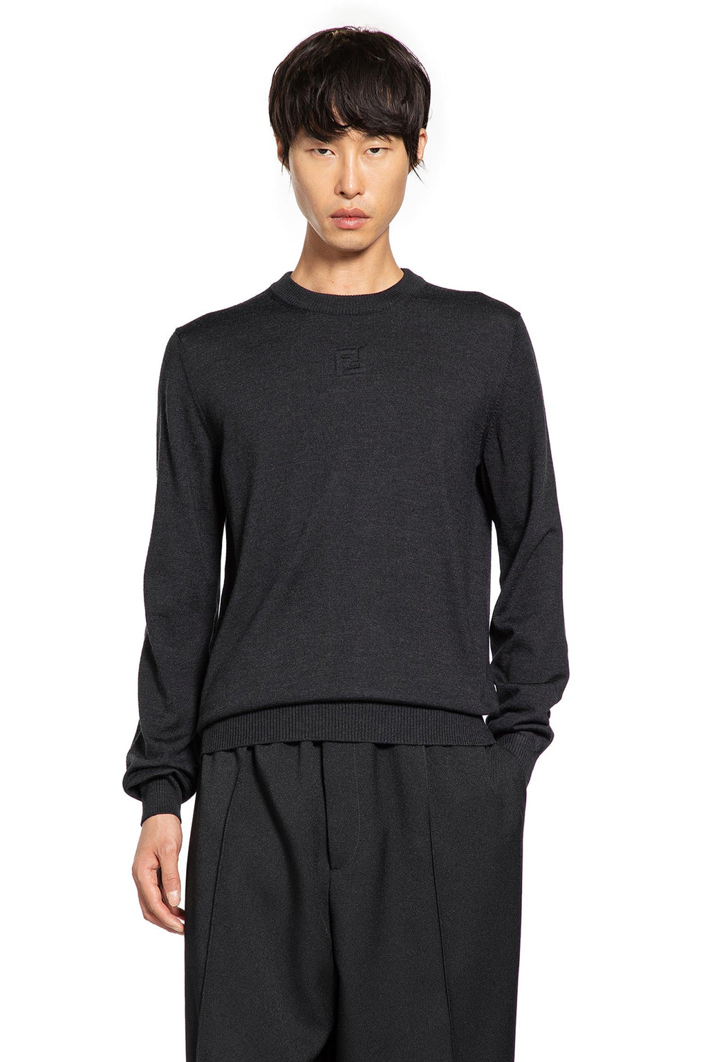 Оригінальна Crewneck Knitwear In Fleece Wool Fendi – боковий вид