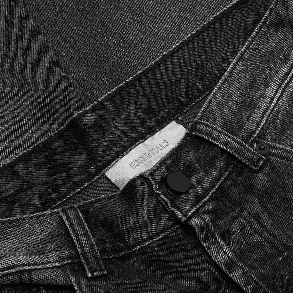Essentials 5 Pocket Jean Fear of god – Гарантія оригінальності – збільшений вид - FEAR OF GOD