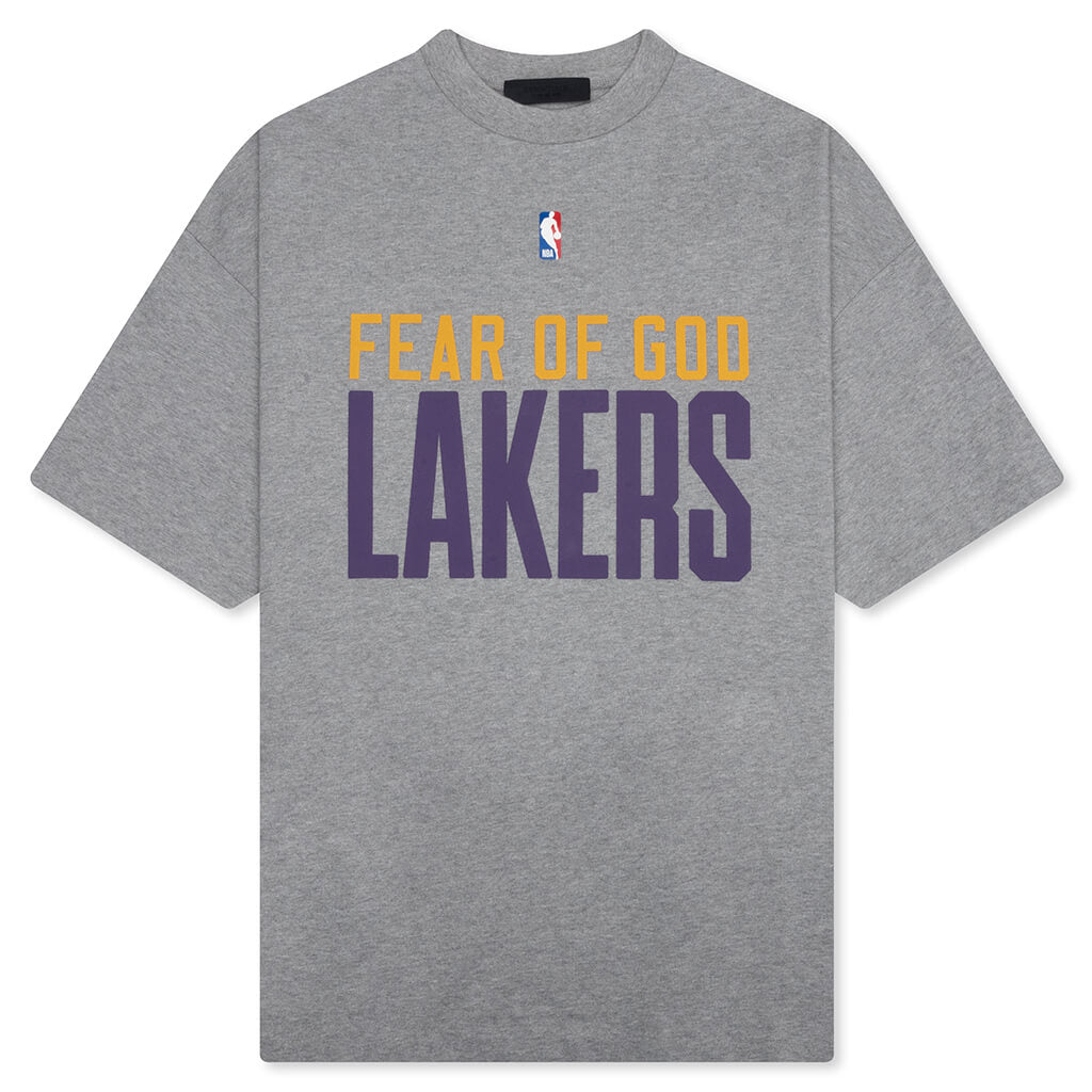 X Nba Lakers 90s Tee Concrete Heather Fear of god – Гарантія оригінальності – боковий вид
