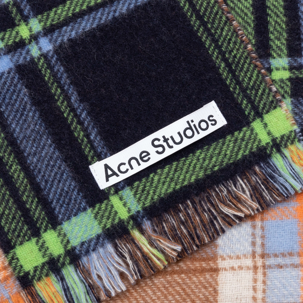 Оригінальна Vorata Patchwork Tartan Scarf Acne studios – вид ззаду