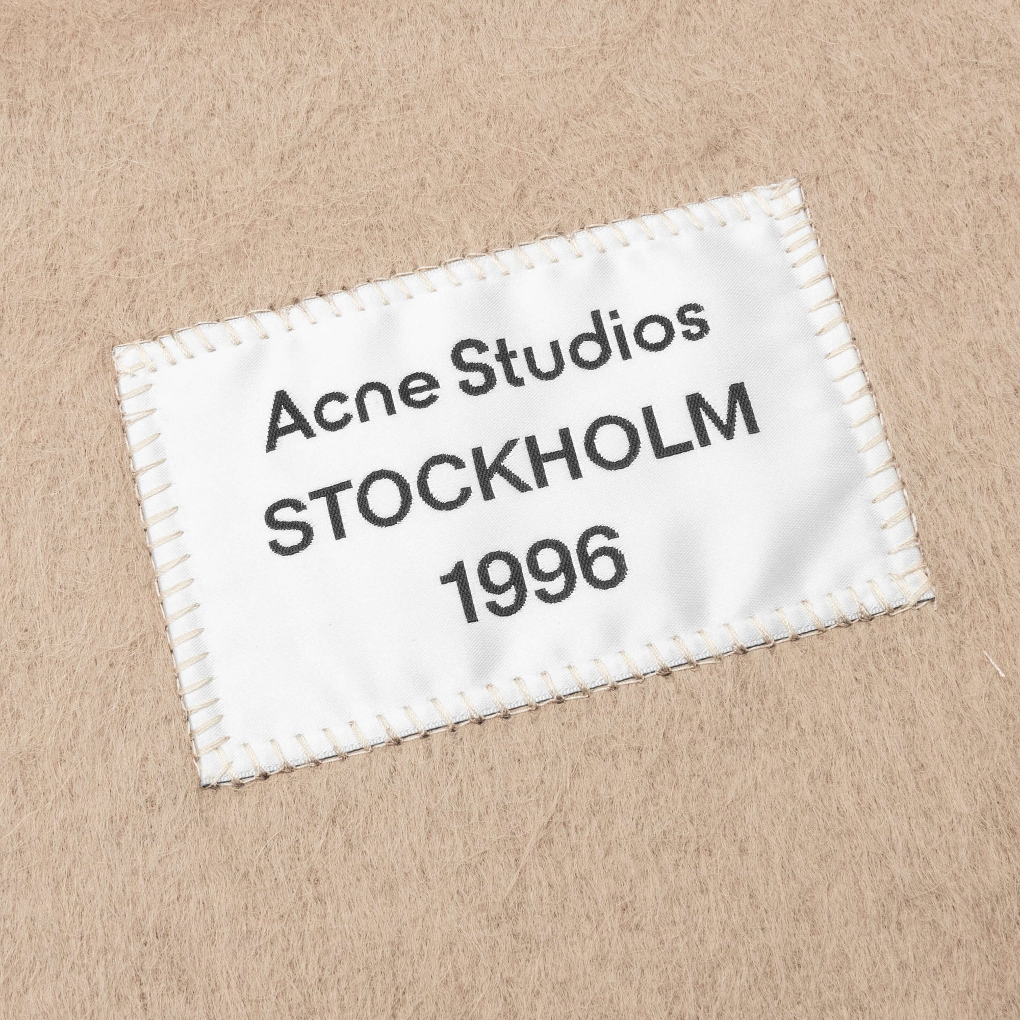 Fringe Alpaca Scarf Acne studios – Гарантія оригінальності – вид ззаду