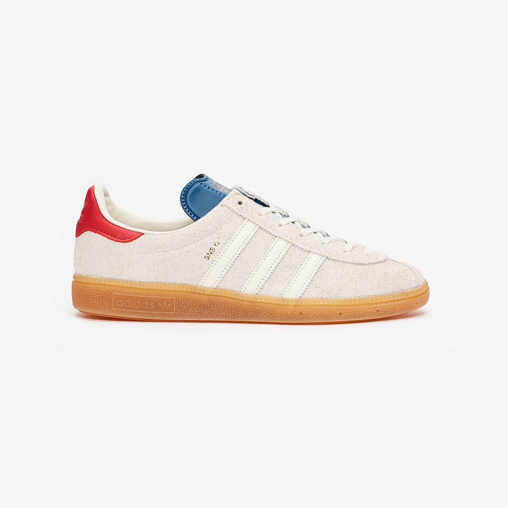 Adidas Footwear оригінал | Швидка доставка Україна – боковий вид