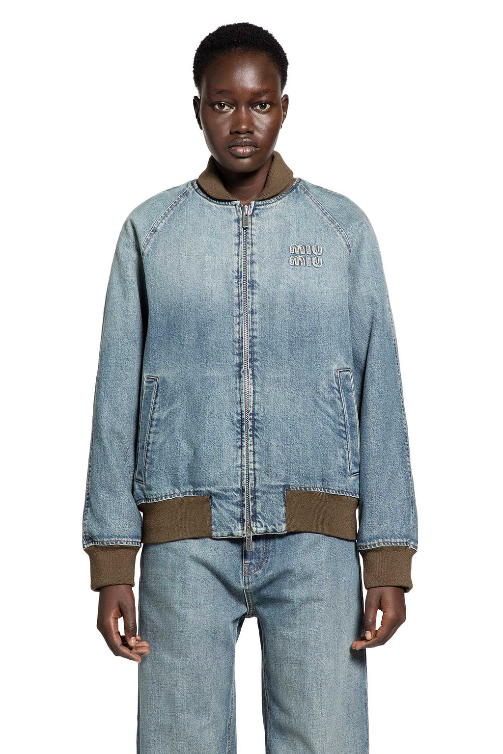 Оригінальна Denim Bomber Miu miu – вид ззаду