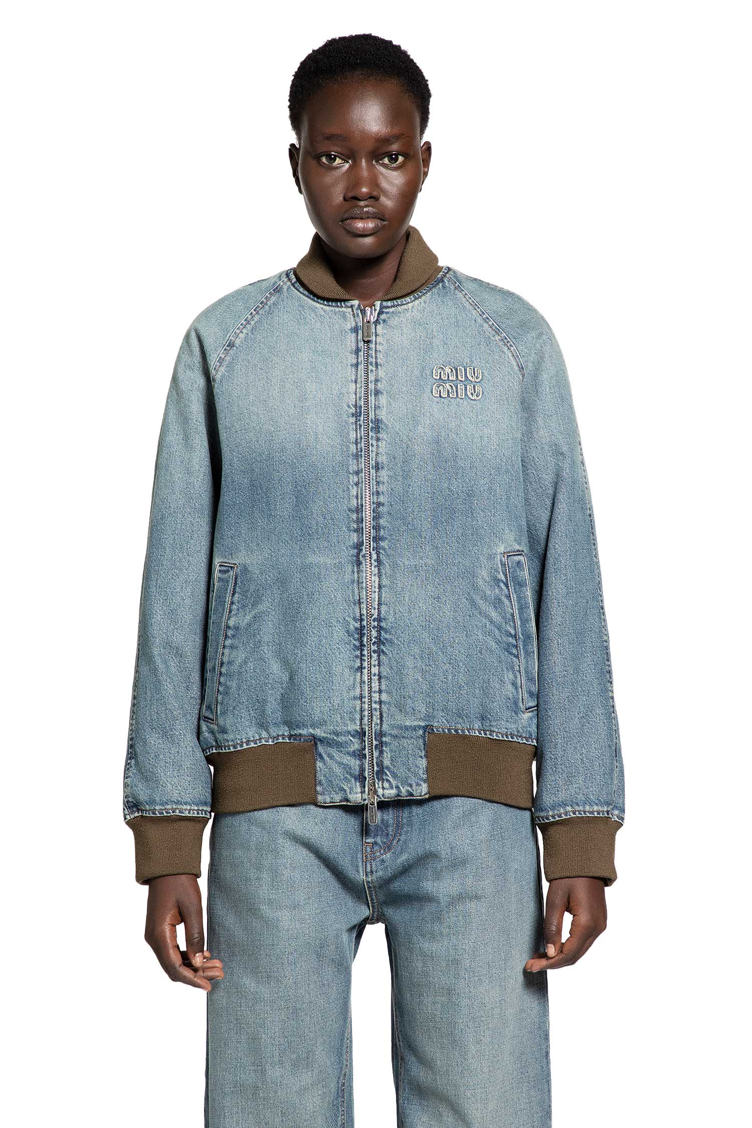 Оригінальна Denim Bomber Miu miu – вид ззаду