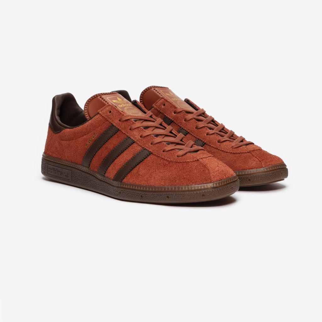 Sns Gt Nyc Adidas оригінал – Купити в Україні – вид ззаду