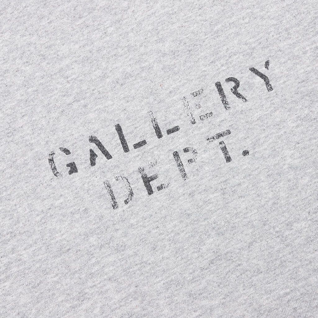 Center Logo Hoodie Gallery department – Гарантія оригінальності – збільшений вид