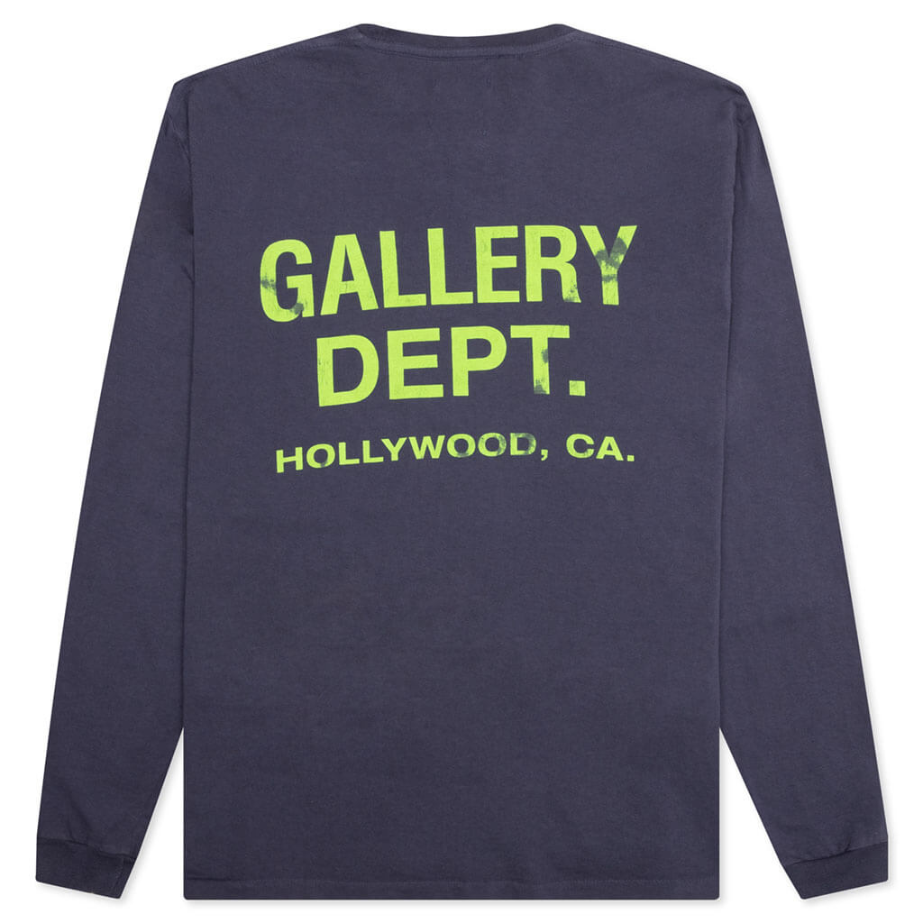 Оригінальна Souvenir L Gallery department – вид ззаду