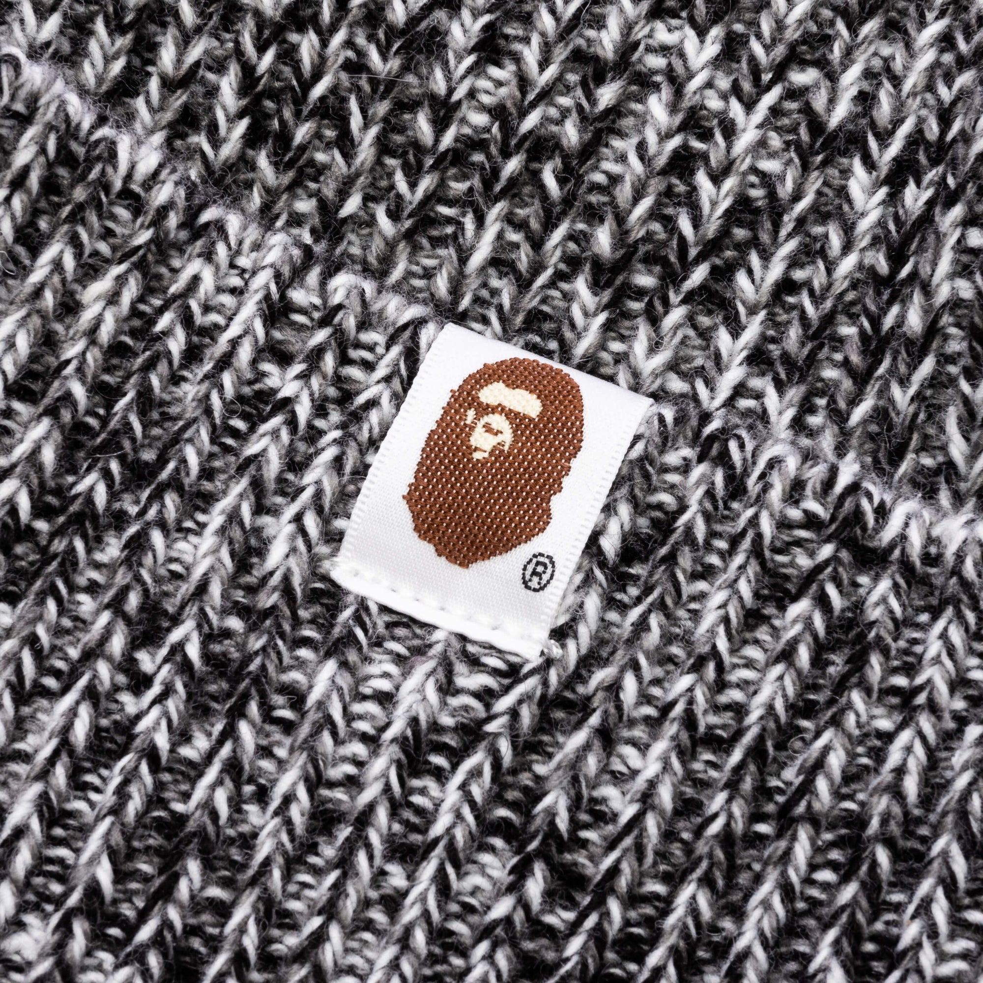 Оригінальна Gradient Knit Cap A bathing ape – збільшений вид