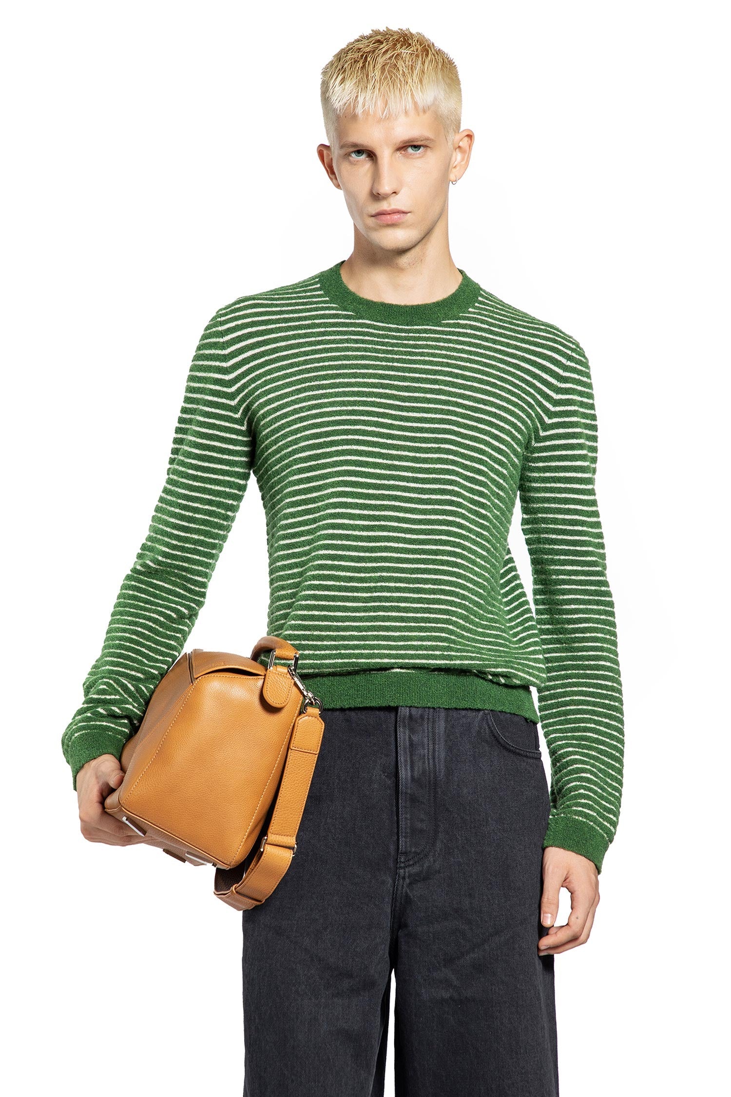 Alpaca Wool Crewneck Sweater Loewe – Гарантія оригінальності – боковий вид