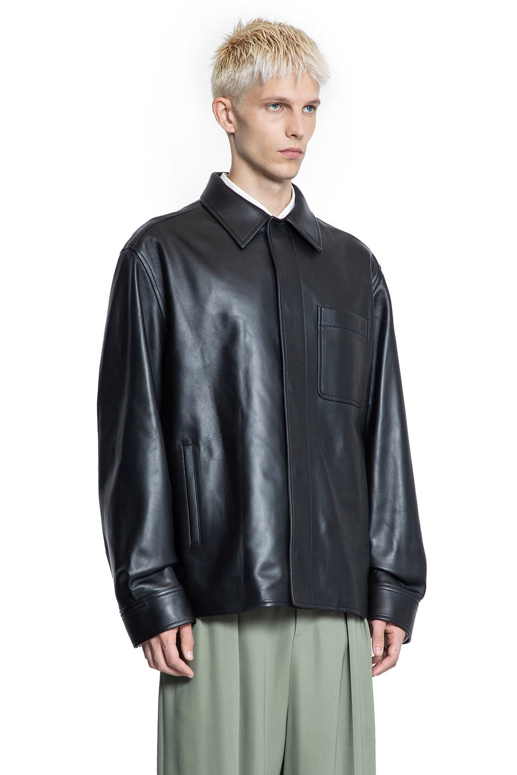 Overshirt In Nappa Lambskin Loewe – Гарантія оригінальності – детальний вид