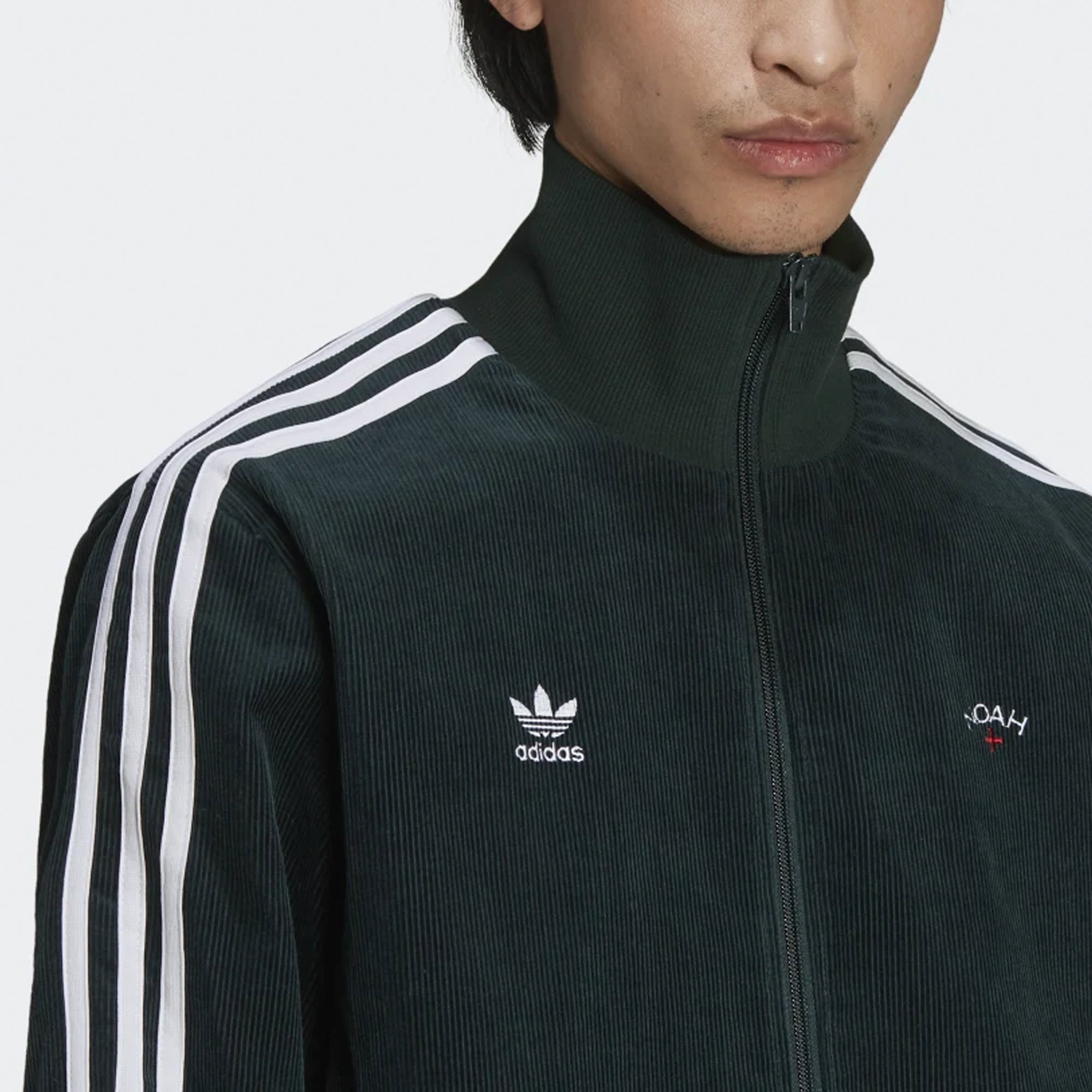 Mens Cord Tt Jacket Grnnit Adidas – Гарантія оригінальності – збільшений вид - ADIDAS