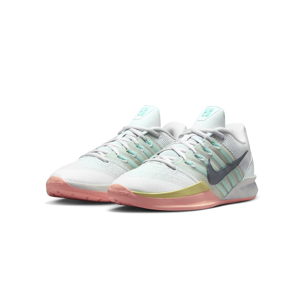 Оригінальна Womens Sabrina 3 "Silencer" Shoes NIKE – вид ззаду
