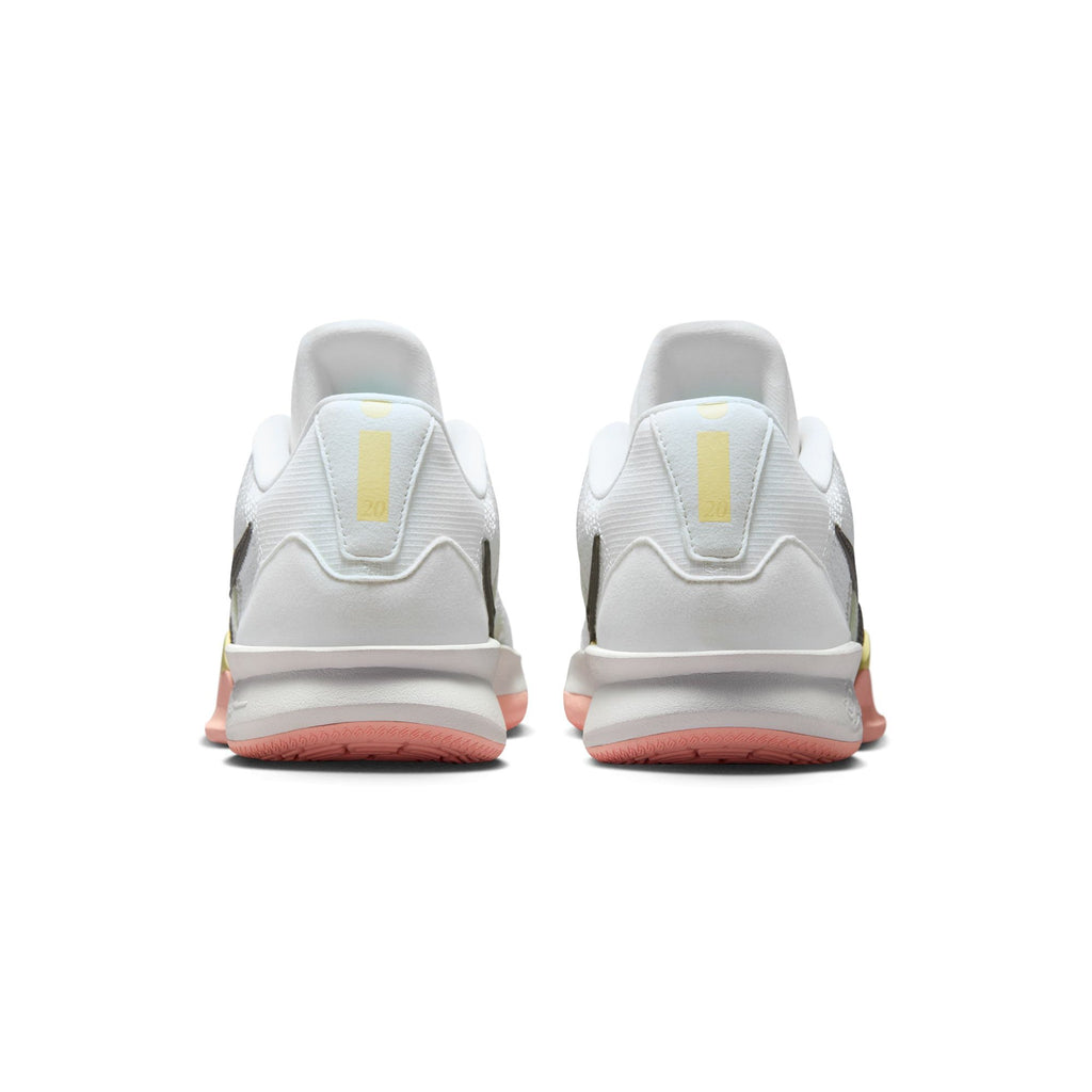 Оригінальна Womens Sabrina 3 "Silencer" Shoes NIKE – детальний вид
