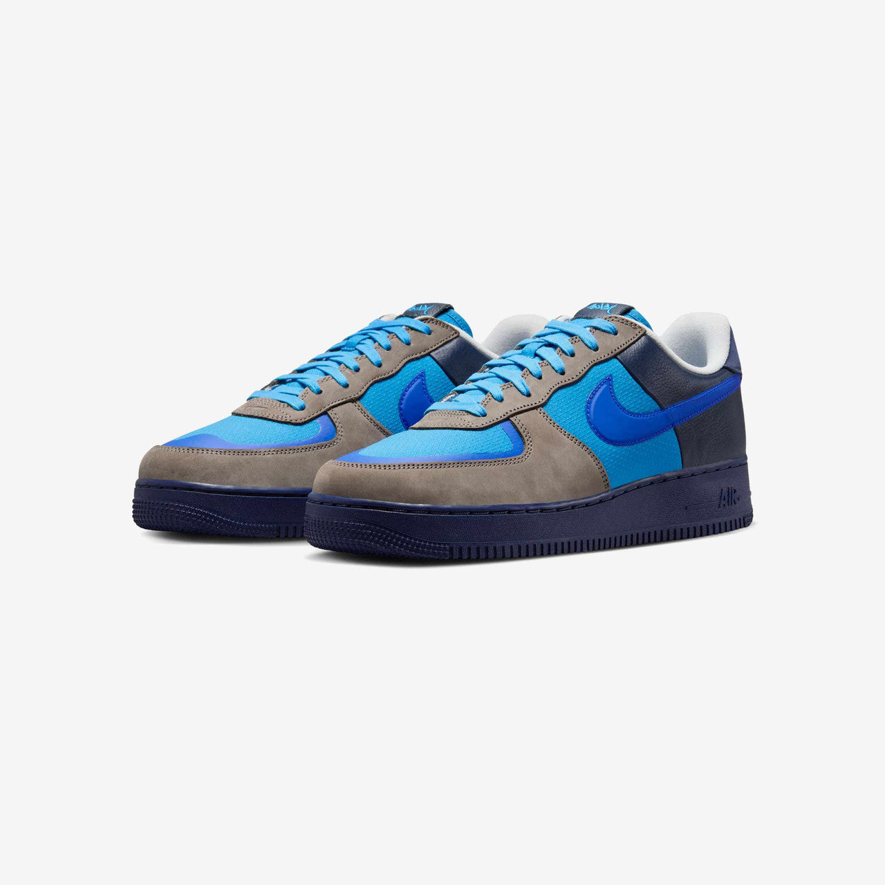 Оригінальна Air Force 1 Low Sp X Stash Nike – вид ззаду