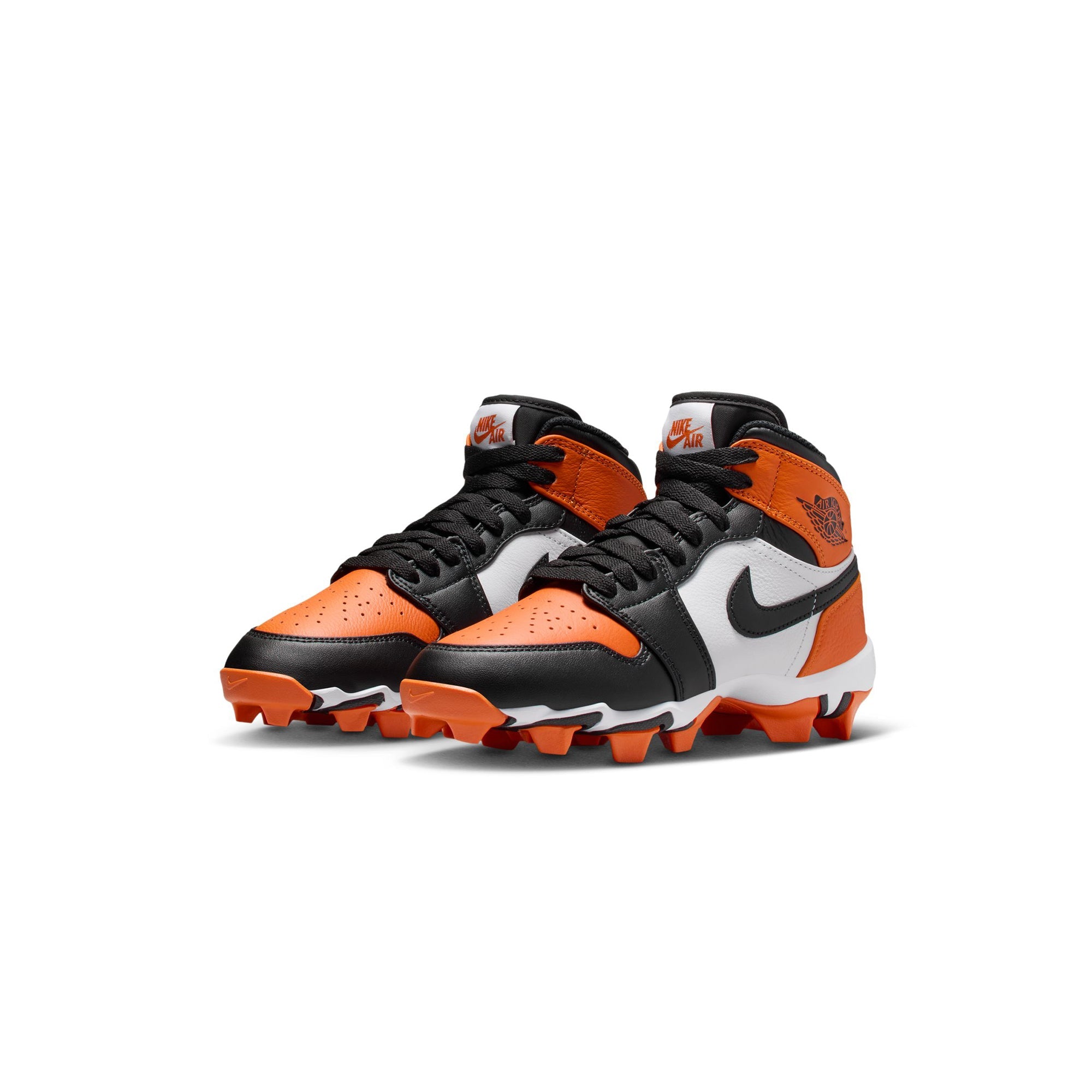 Оригінальна 1 Kids Mid Cleat AIR JORDAN – вид ззаду