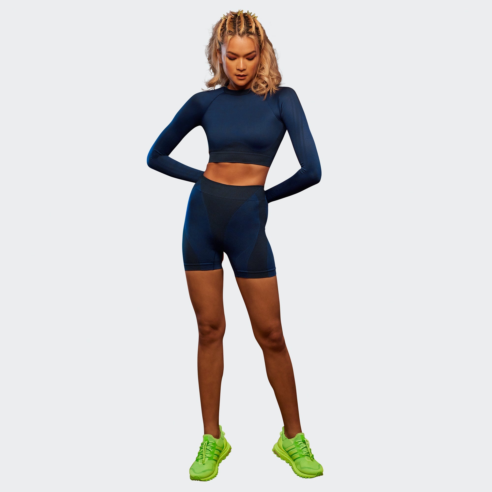 Adidas Bottoms оригінал | Швидка доставка Україна – вид ззаду - ADIDAS