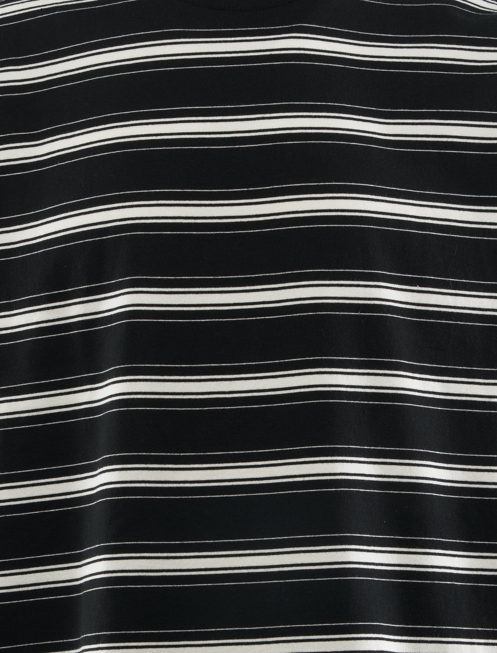 T-Shirt Comme des garcons оригінал – Купити в Україні – вид ззаду