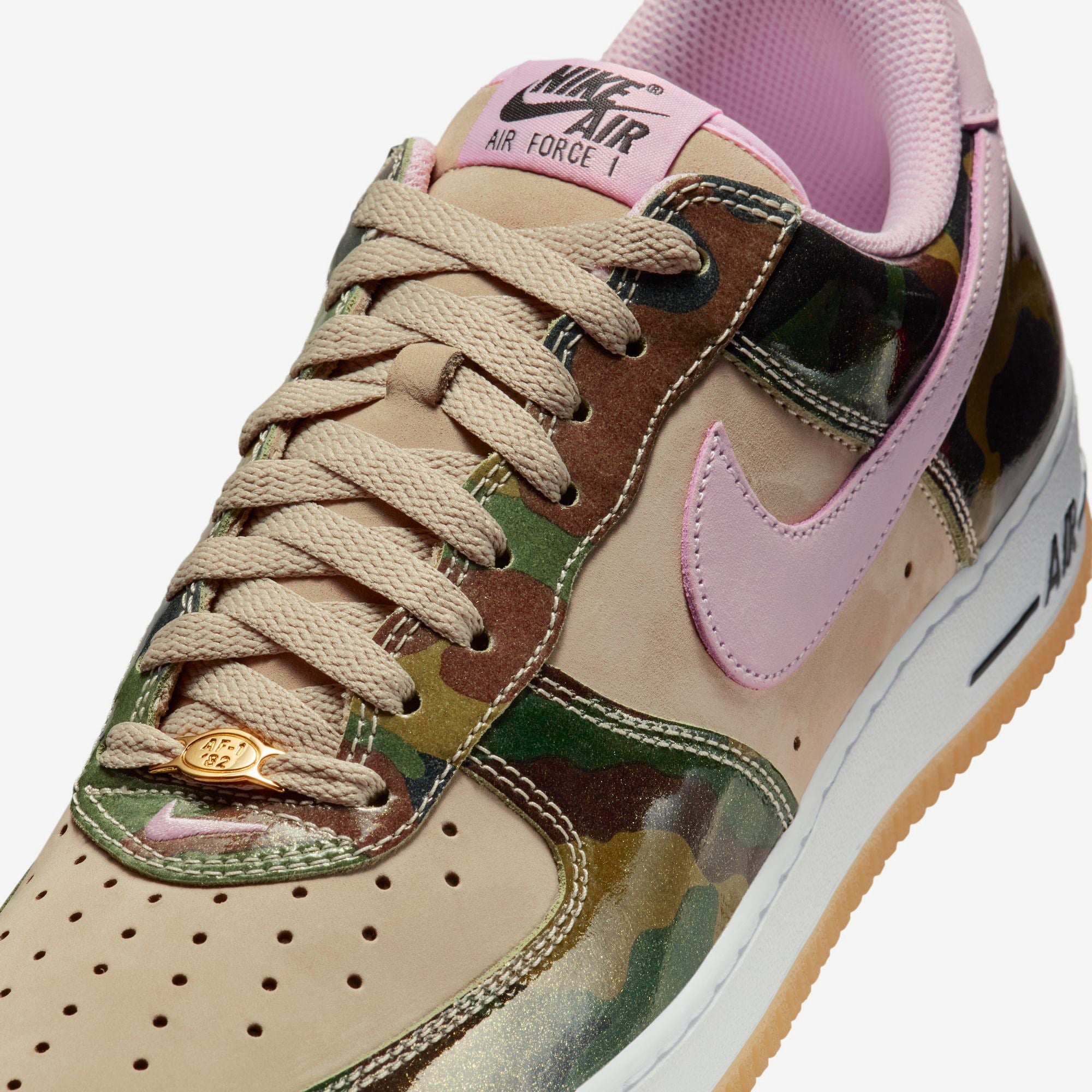Оригінальна Air Force 1 Low Retro Nike – детальний вид
