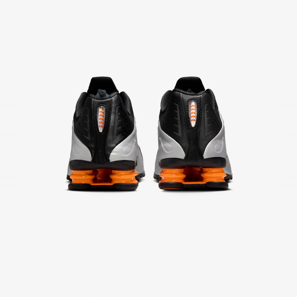 Оригінальна Shox R4 Nike – детальний вид