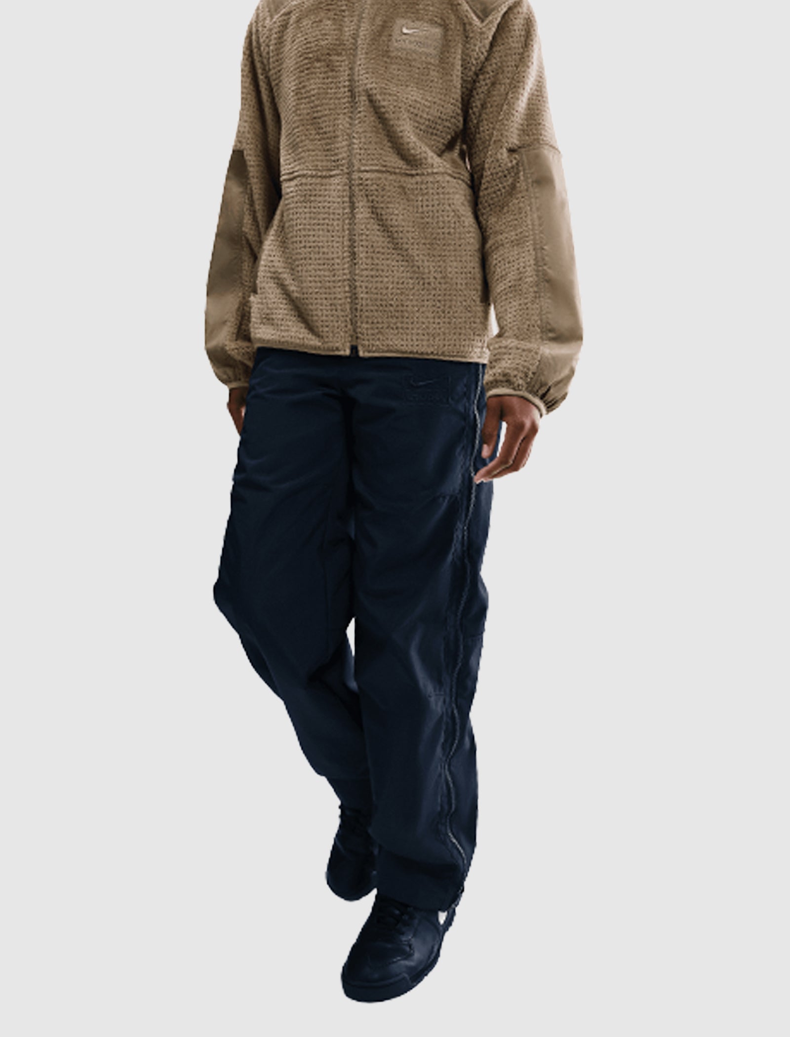 Оригінальна Stussy Utility Pants Nike – боковий вид