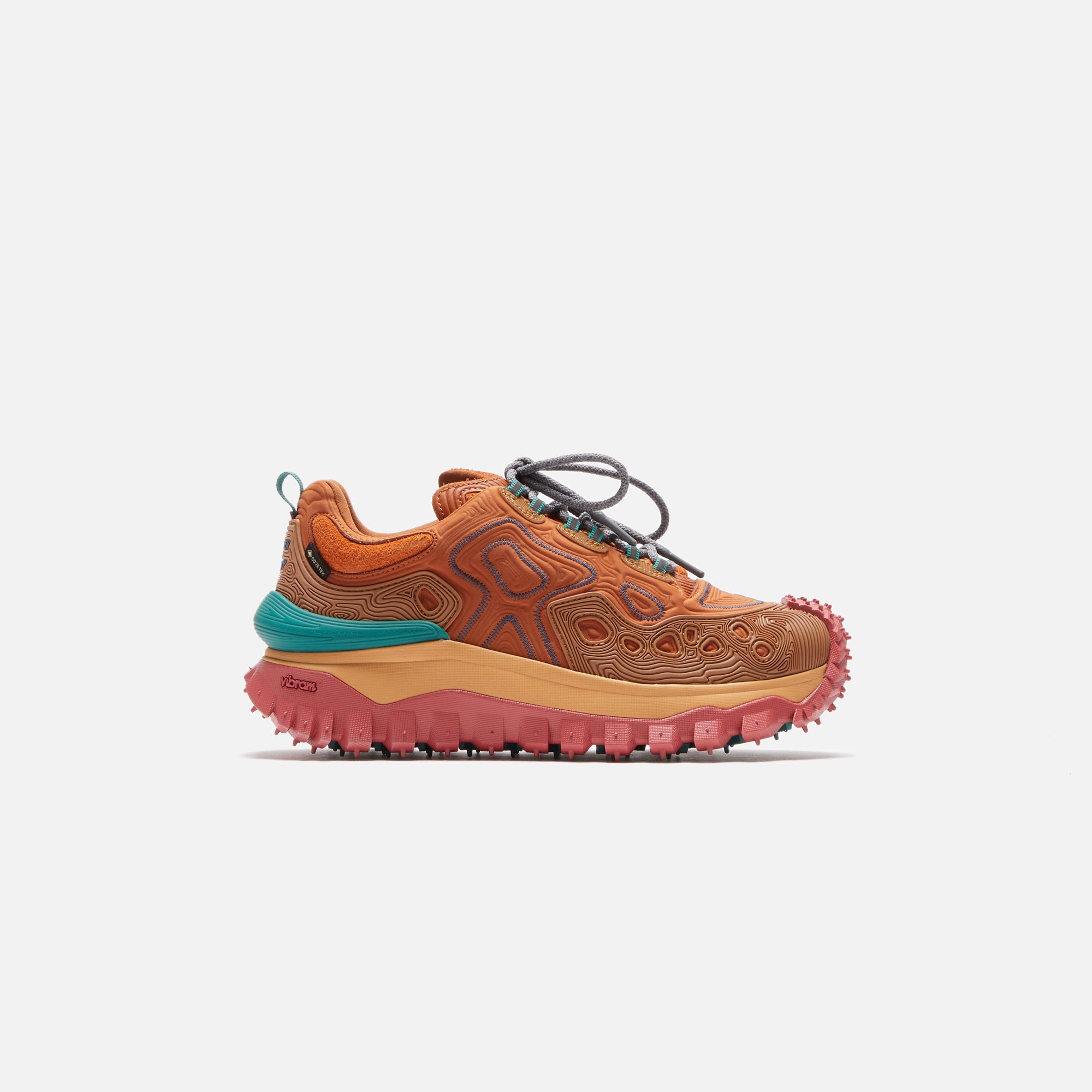 Оригінальна Trailgrip Low Top Sneakers Orange Moncler – боковий вид - MONCLER