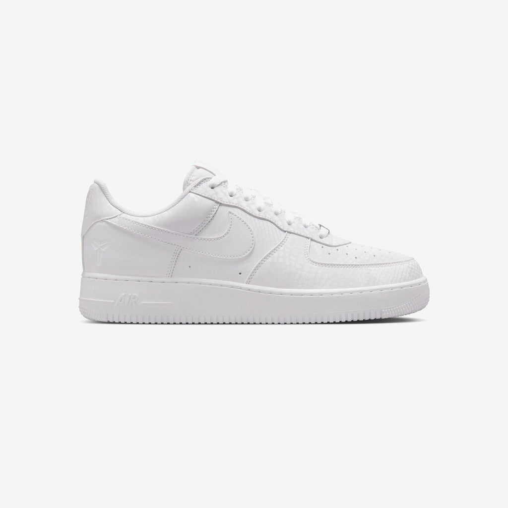 Оригінальна Air Force 1 Low X Kobe Nike – боковий вид