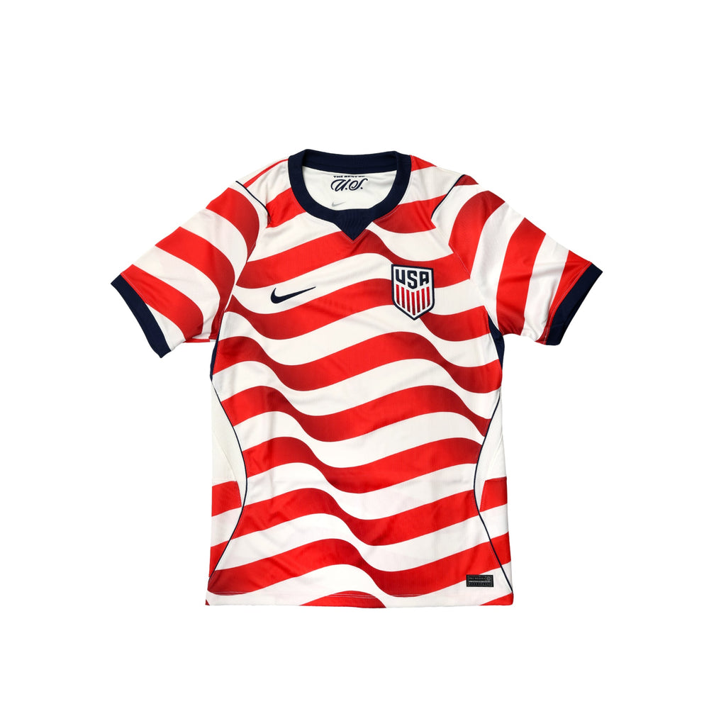 Оригінальна Usmnt 2026 Dri Fit Stadium Home Replica Jersey Nike – боковий вид