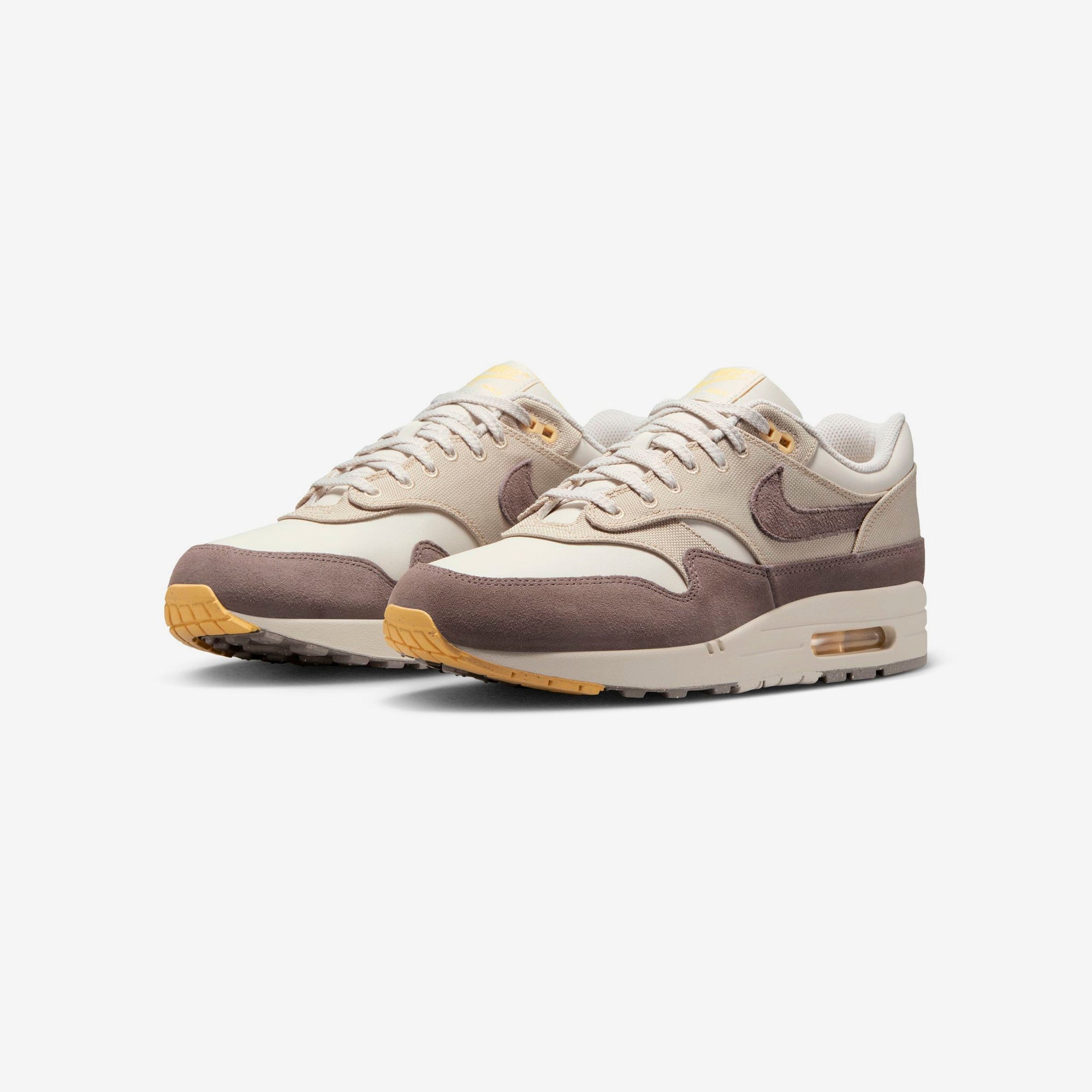 Оригінальна Air Max 1 Premium Nike – вид ззаду