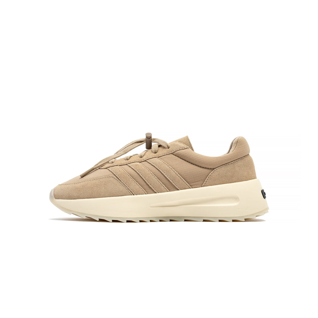Adidas Footwear оригінал | Швидка доставка Україна – боковий вид