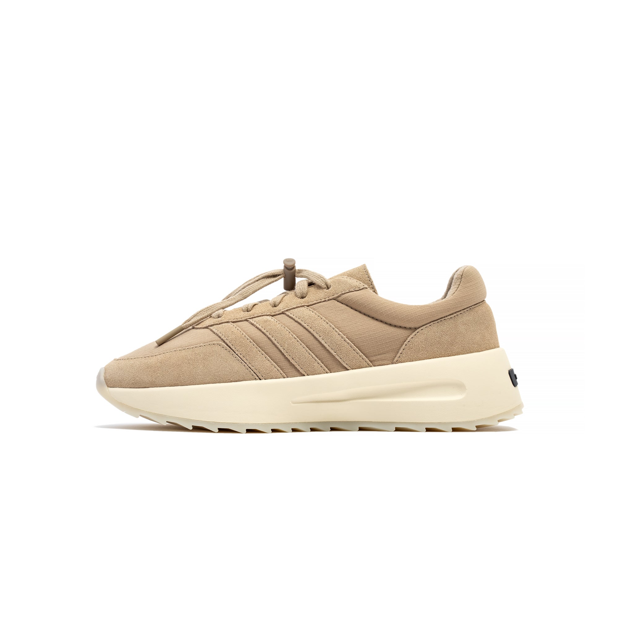 Adidas Footwear оригінал | Швидка доставка Україна – боковий вид
