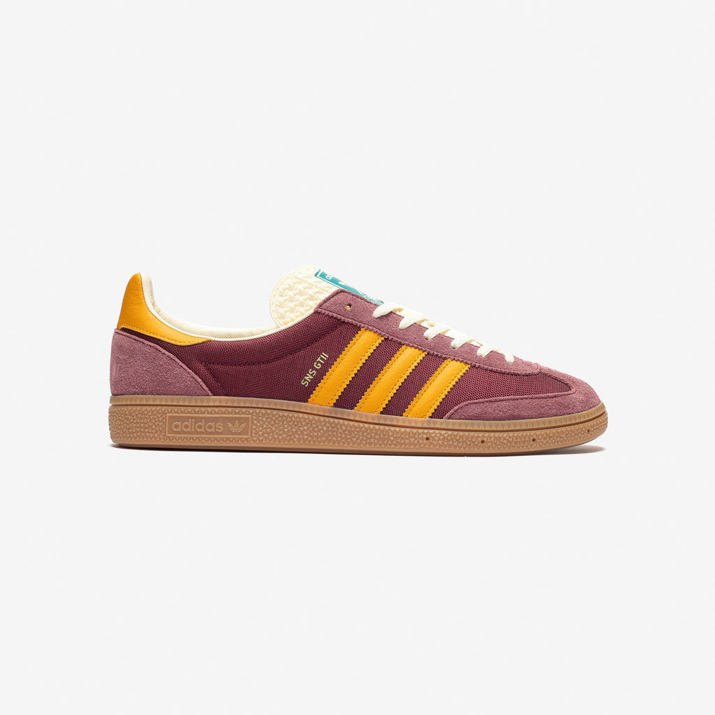 Adidas Footwear оригінал | Швидка доставка Україна – боковий вид