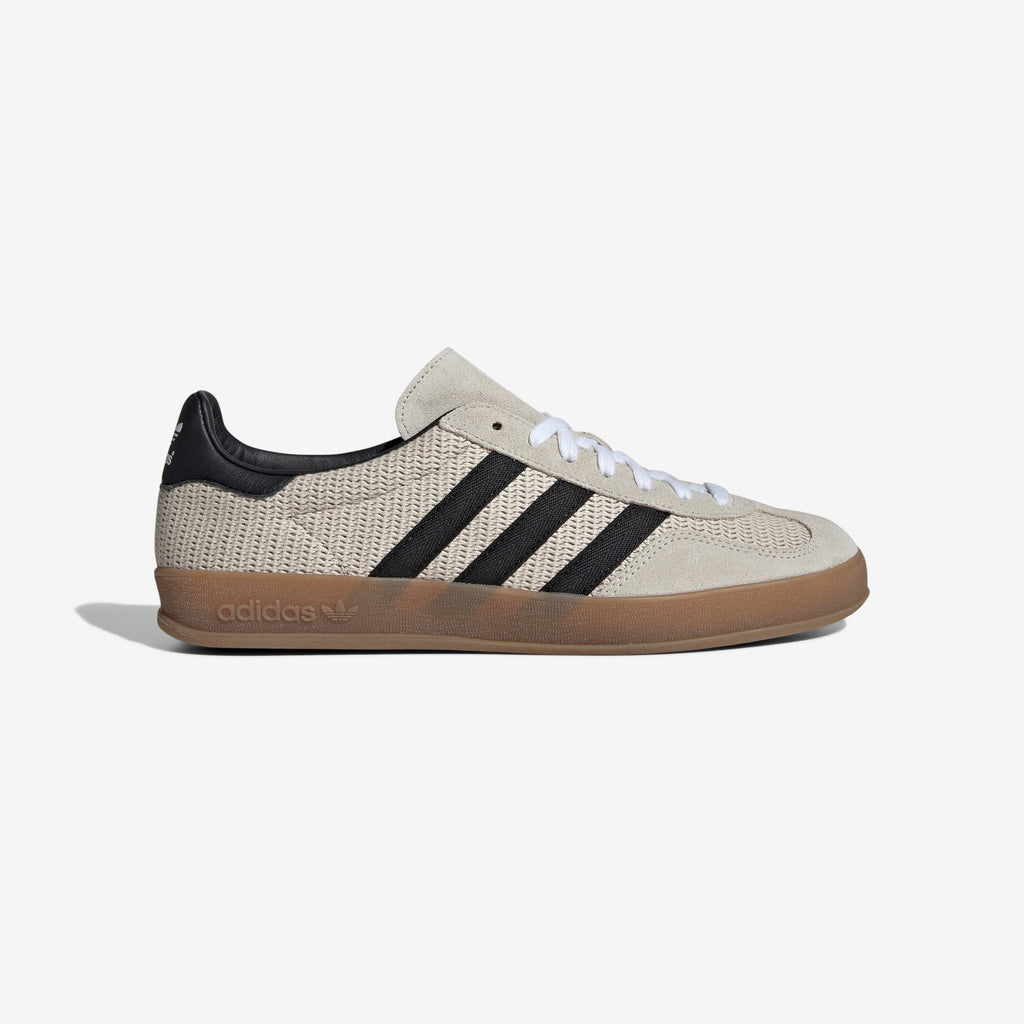Adidas Footwear оригінал | Швидка доставка Україна – боковий вид