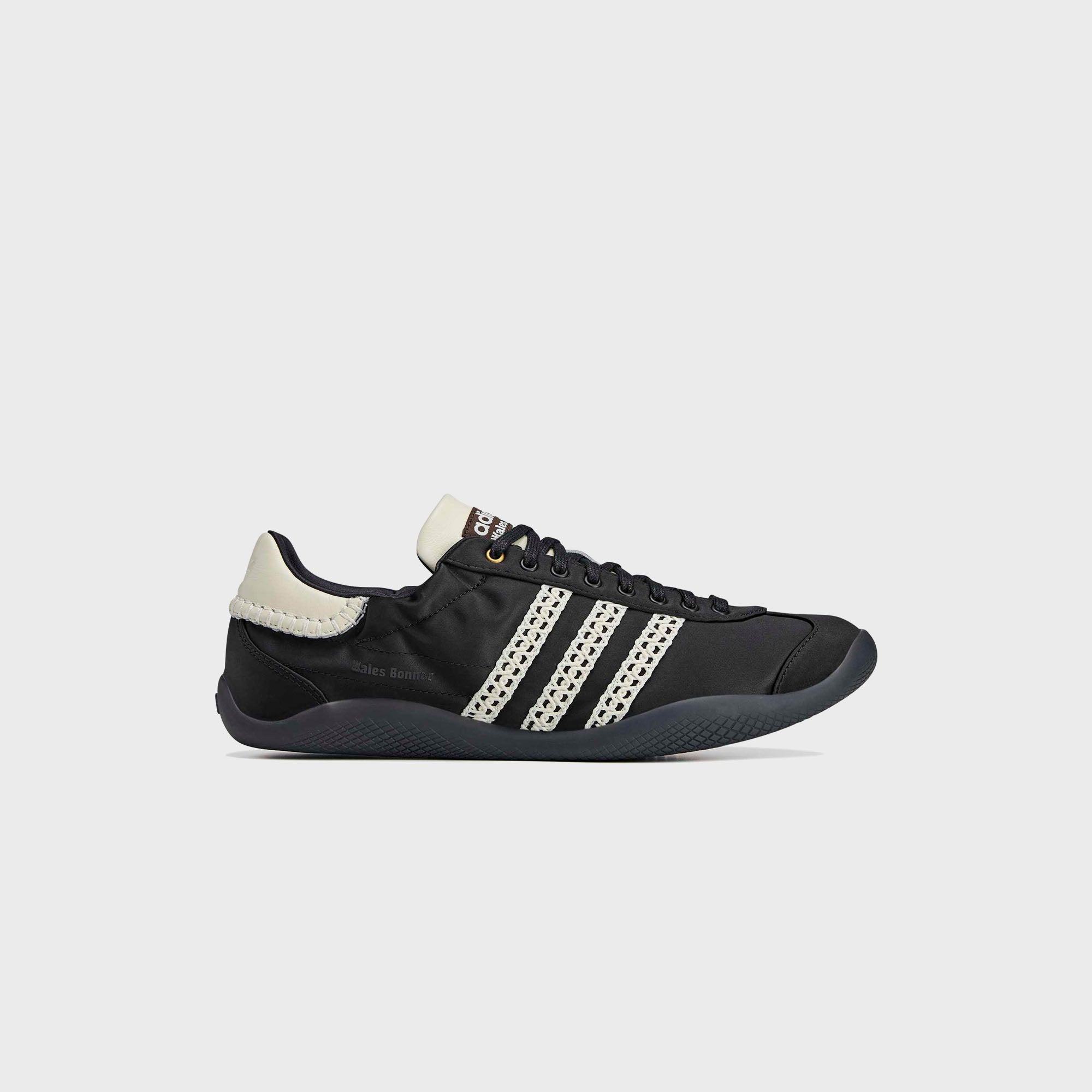 Karintha Lo Satin Core Black Adidas оригінал – Купити в Україні – боковий вид - ADIDAS