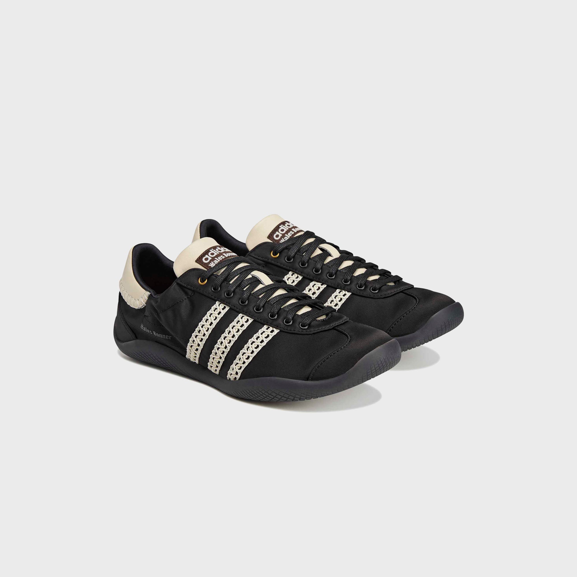 Karintha Lo Satin Core Black Adidas оригінал – Купити в Україні – вид ззаду - ADIDAS