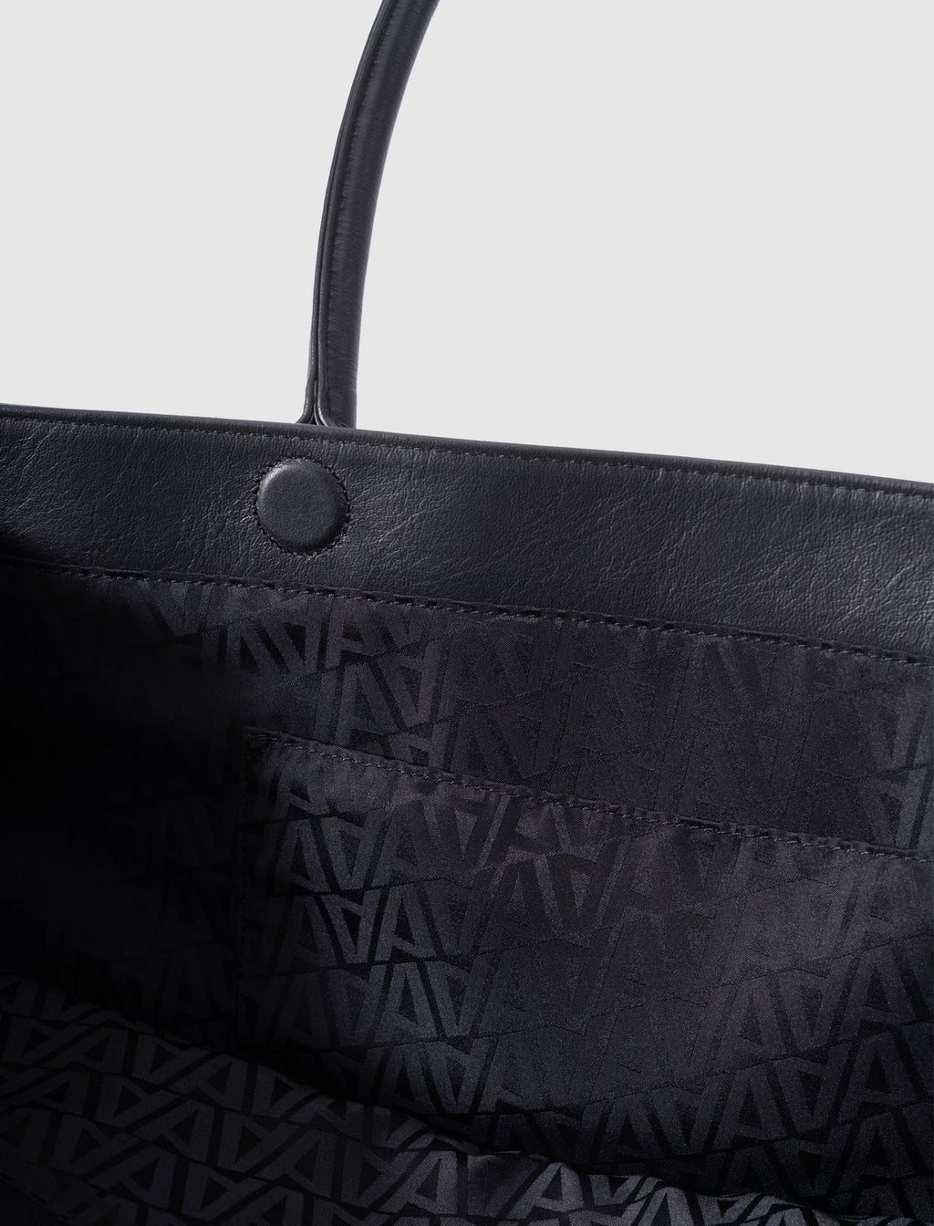 Оригінальна X Jordan Brand Leather Tote Bag A ma maniere – вид ззаду