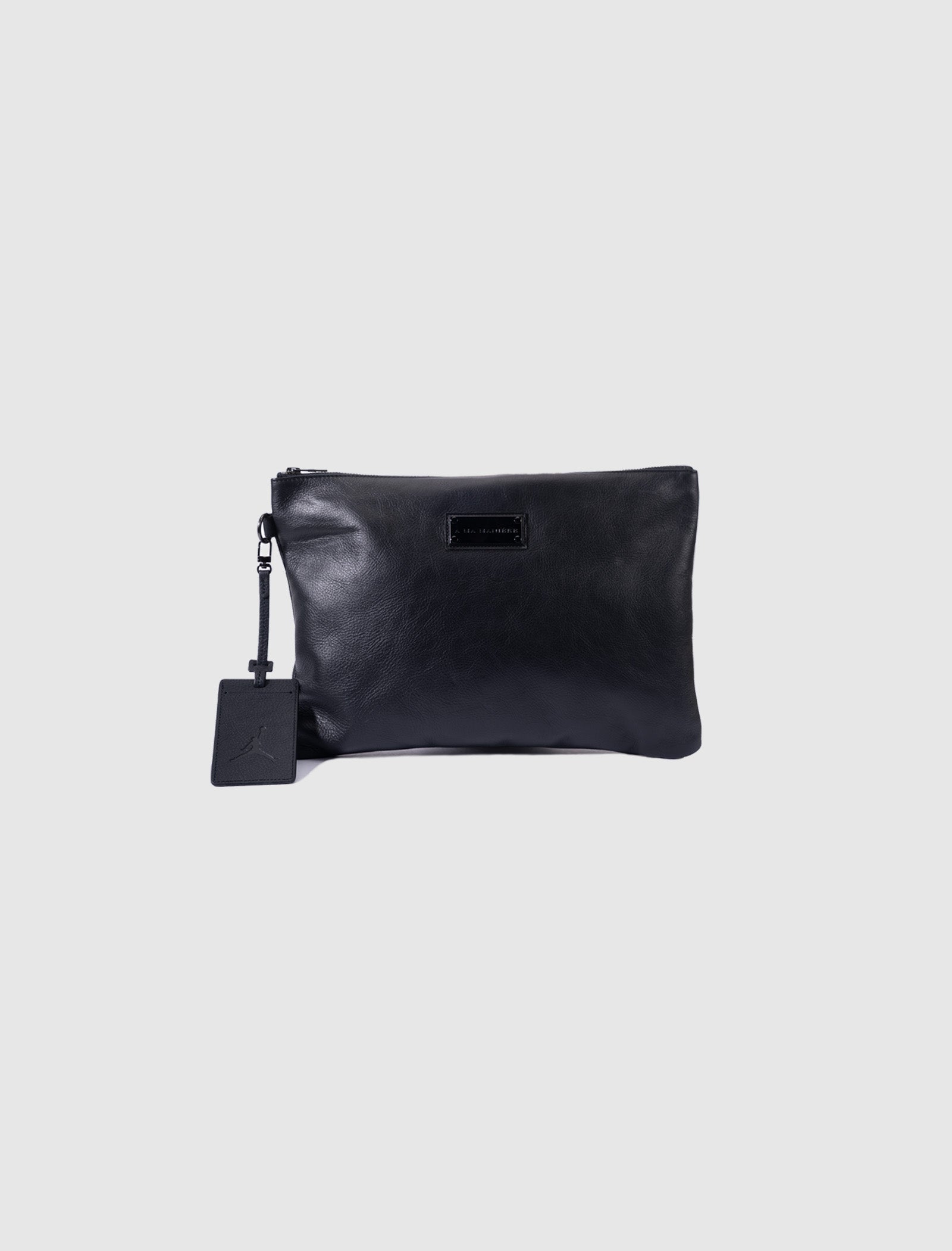 X Jordan Brand Leather Pouch A ma maniere – Гарантія оригінальності – боковий вид