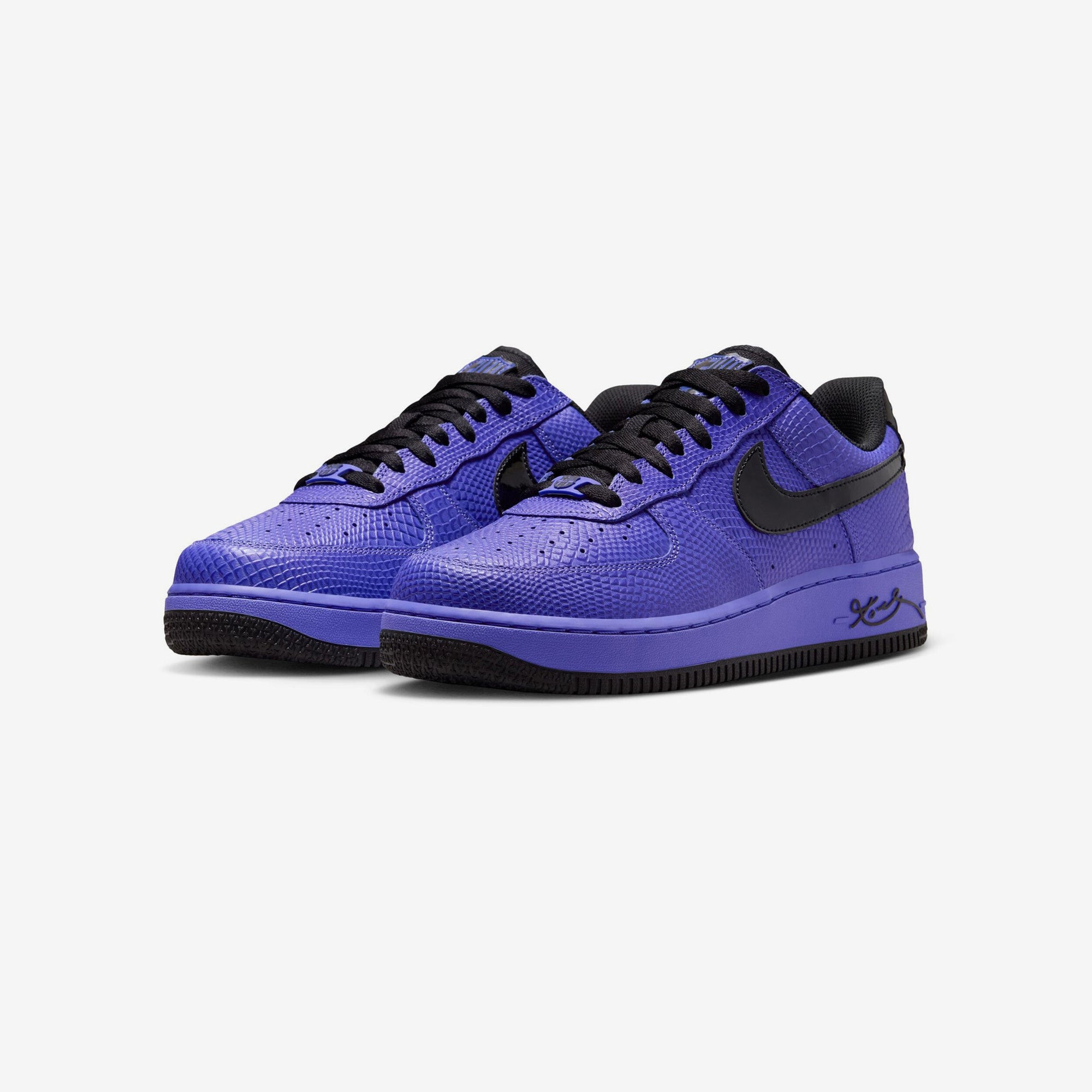 Оригінальна Air Force 1 Low Protro Nike – вид ззаду