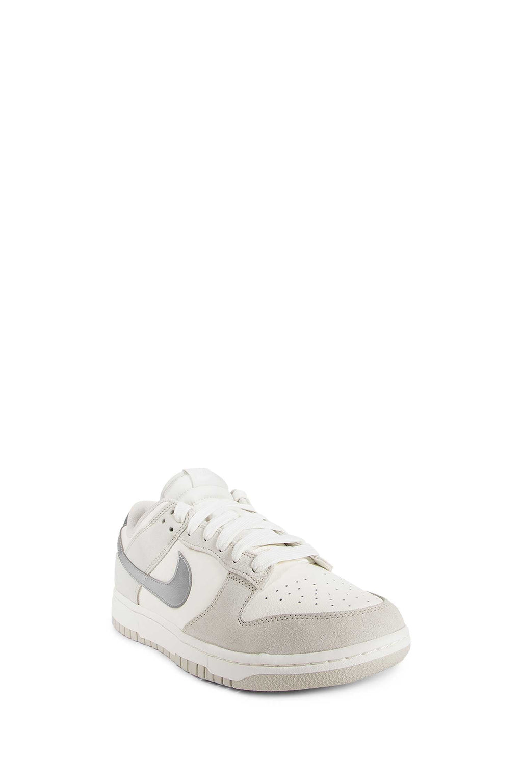 Dunk Low Sneakers Nike оригінал – Купити в Україні – вид ззаду